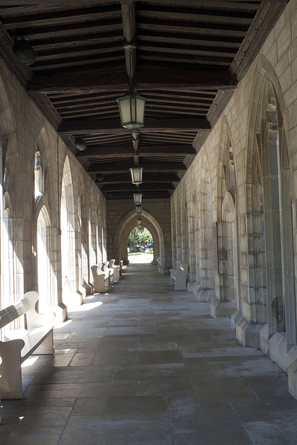 L1040159 A covered arch walkway at Bethesda-by-the-Sea Church on South County Road.